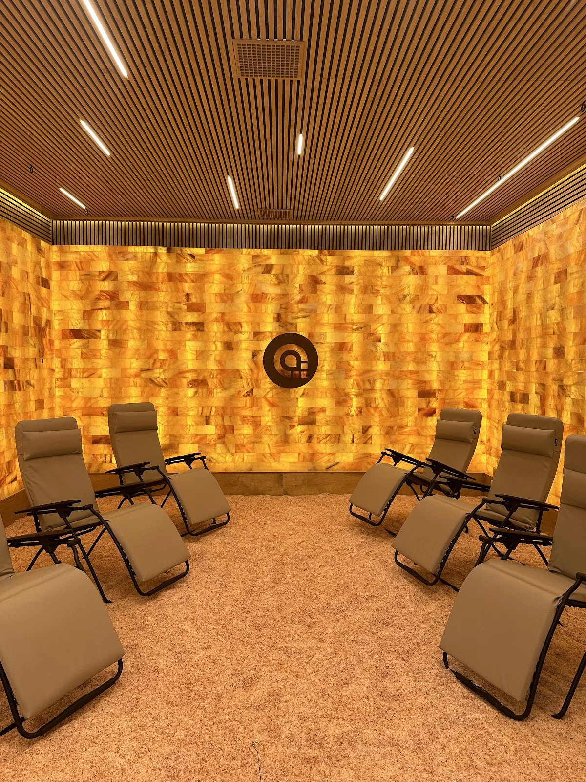 Restore Hyper Wellness - Photo 4