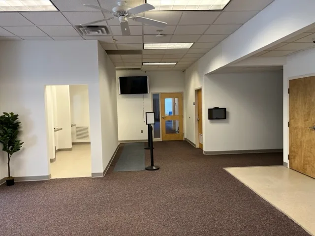 Everest Recovery Centers - Photo 2