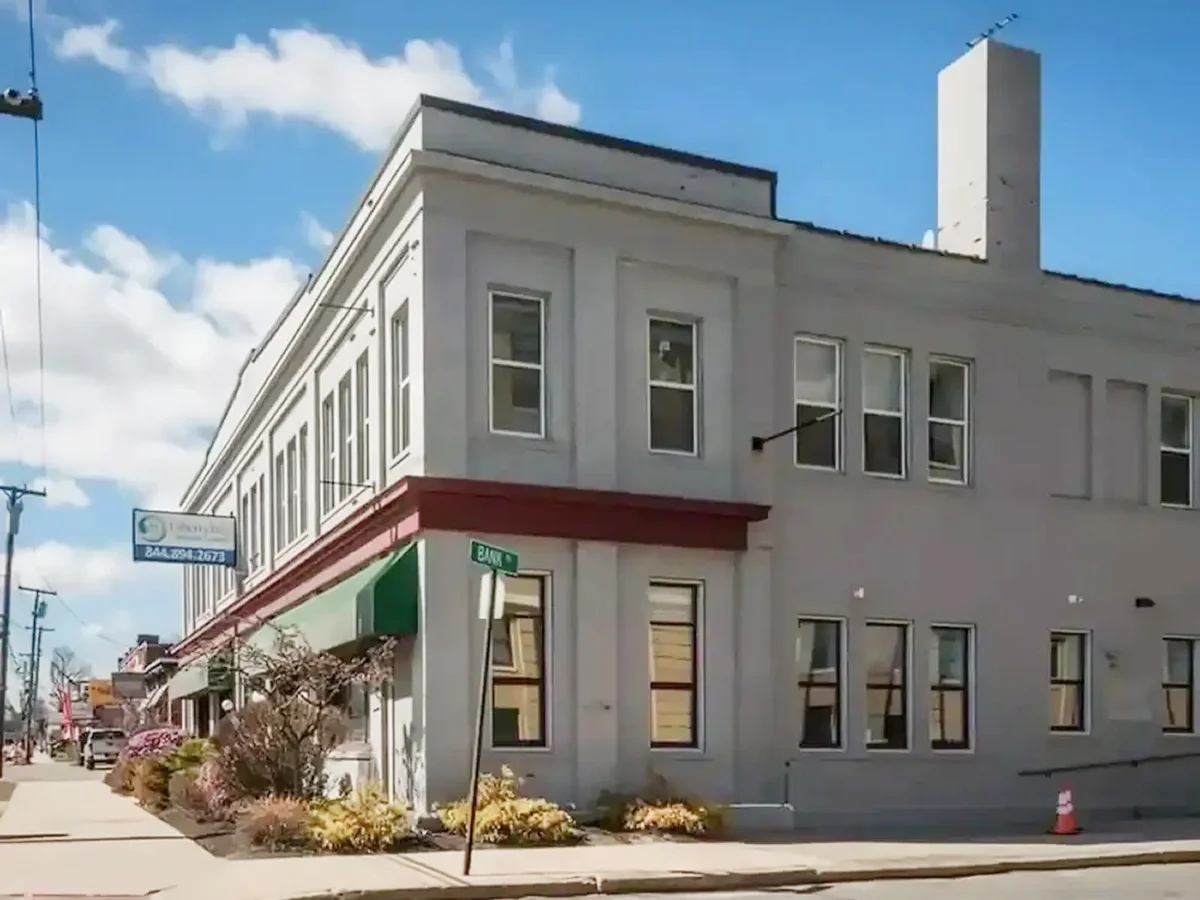 Liberty Bay Recovery Center - Photo 4