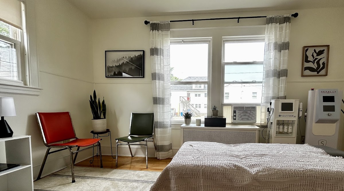 Leeward Health + Wellness - Photo 6