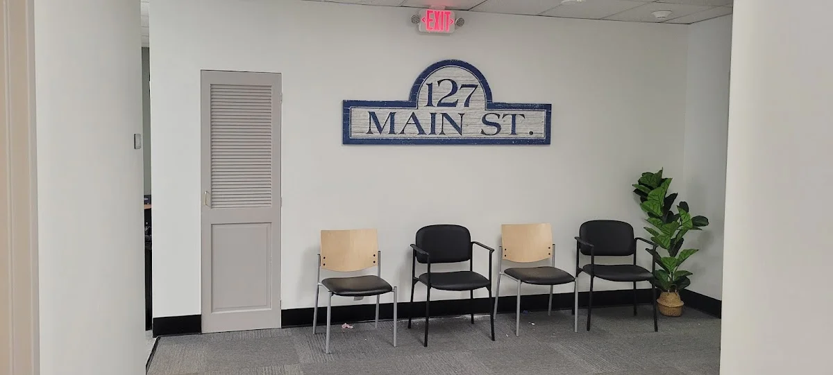 Everest Recovery Centers - Photo 3